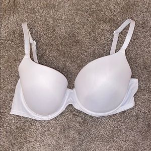 Victoria’s Secret pink white padded bra